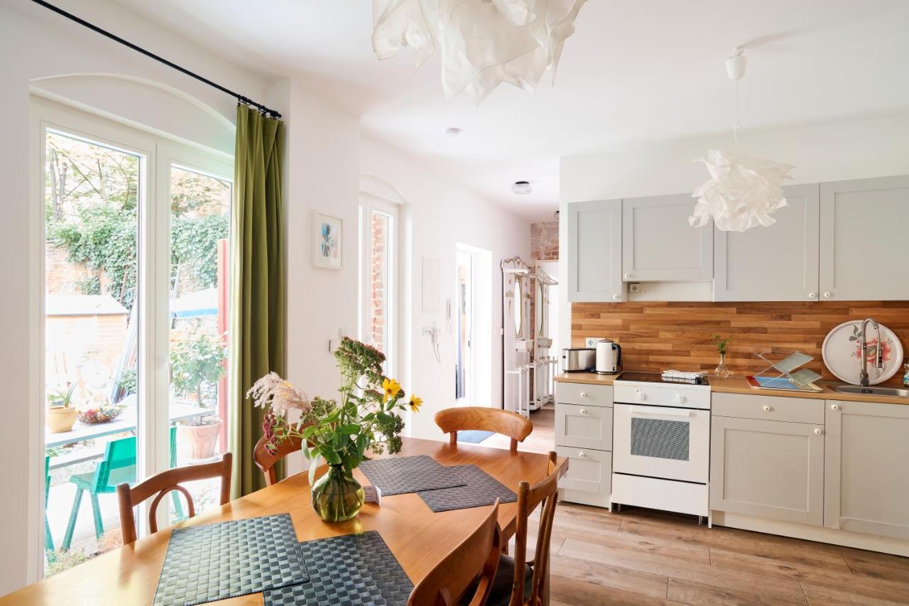 Beautiful And Cozy Remise For Up To 6 Guests Apartment Berlin Exterior photo
